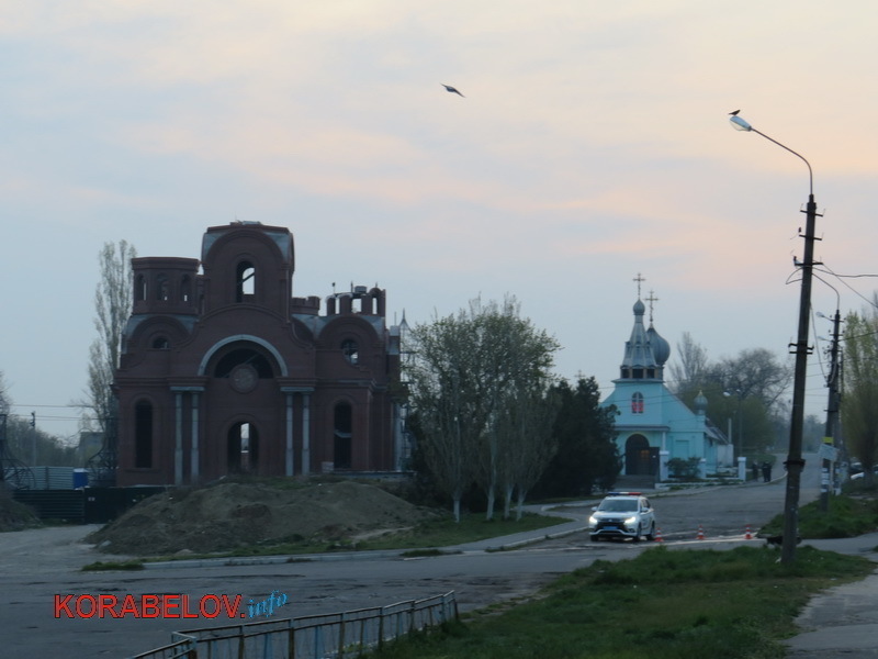 Пасха в карантин (19.04.2020), храм на ул. Торговой