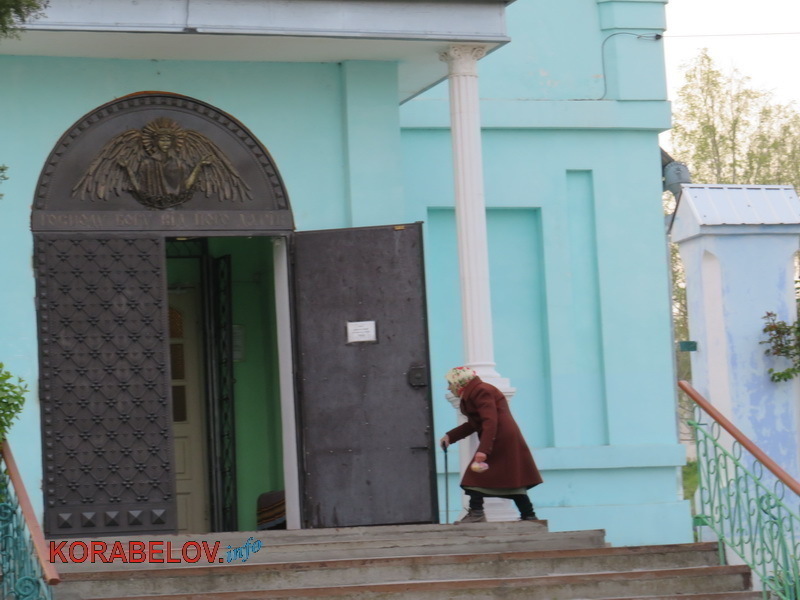 Пасха в карантин (19.04.2020), храм на ул. Торговой