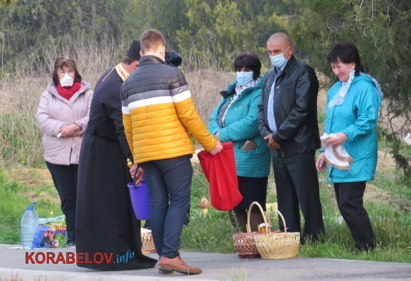 Пасха в карантин (19.04.2020), храм на ул. Торговой