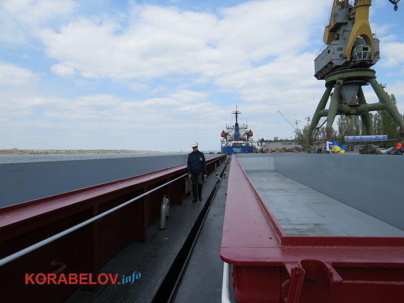 баржи, построенные на на "Океане"