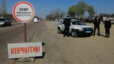 Весь район в шоке: на похороны умершей от коронавируса медсестры пришли более 100 человек, коллеги целовали покойную в лоб... | Корабелов.ИНФО