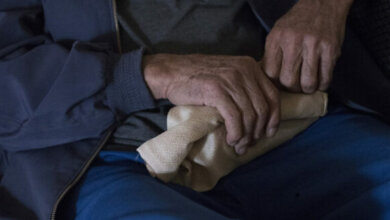 руки дедушки