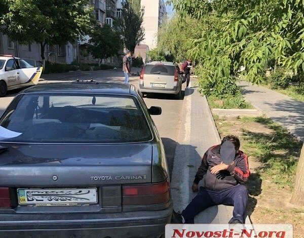 В Николаеве пьяный таксист на «Тойоте» въехал в «Рено» | Корабелов.ИНФО image 2