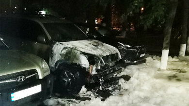 В Николаеве ночью горели Toyota, Lexus и Hyundai | Корабелов.ИНФО