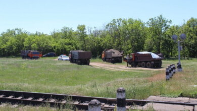 Вывоз "КамАЗами" чернозема в Корабельном разрешил глава района Цуканов. А Сенкевич считает, что "это грязь" (Видео) | Корабелов.ИНФО image 4