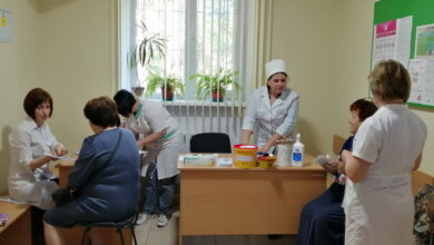 Без них - неможливо! Миколаївці привітали своїх колежанок із Всесвітнім Днем медсестер | Корабелов.ИНФО image 1