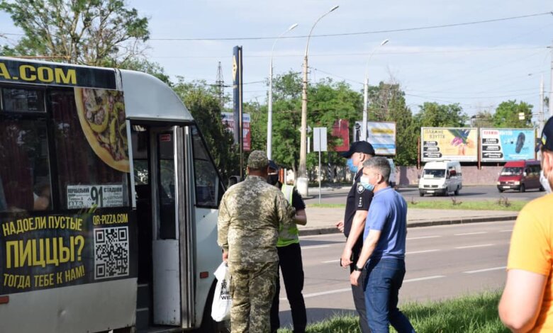 "Облава на маршрутки": В Николаеве проверяли количество пассажиров и наличие масок | Корабелов.ИНФО
