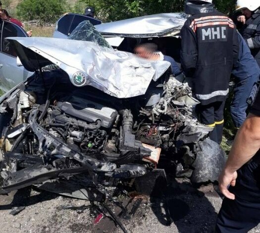 На Николаевщине лоб в лоб столкнулись фура и «Шкода»: 4 пострадавших | Корабелов.ИНФО image 1