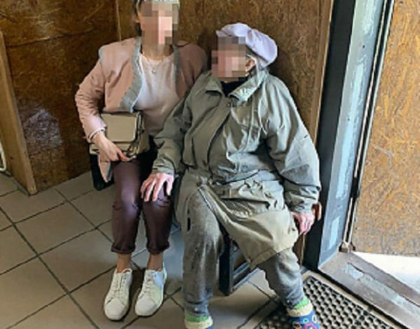 Николаевцы нашли пропавшую бабушку – она гуляла на улице с крупной суммой денег | Корабелов.ИНФО image 1