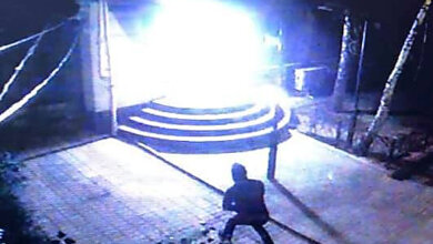 Ночью в Николаеве в офис адвоката бросили «коктейль Молотова» (видео) | Корабелов.ИНФО