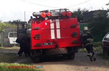 Умер только попугай: из-за невыключенного утюга горела квартира в Корабельном (Видео) | Корабелов.ИНФО image 5