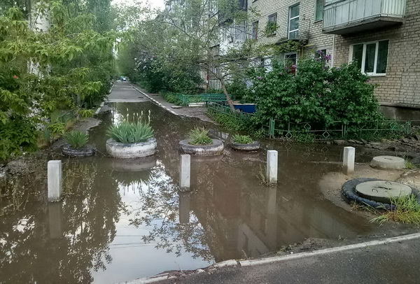 лужа по пр. Корабелов