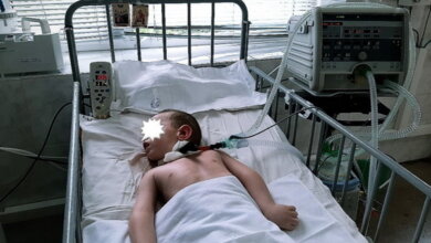 Пропала мама мальчика, лежащего в реанимации, - малышу просят помочь | Корабелов.ИНФО image 1