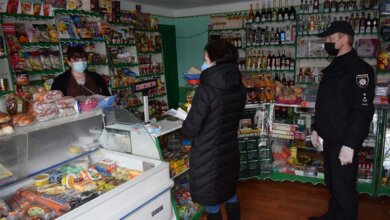 У Корабельному районі пройшлися рейдом по крамницям, "стихійникам" та закладам харчування | Корабелов.ИНФО