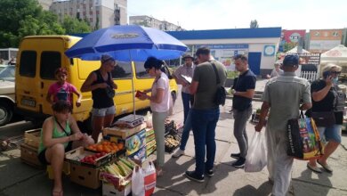 Складено два протоколи: у Корабельному районі провели черговий рейд проти незаконної торгівлі | Корабелов.ИНФО