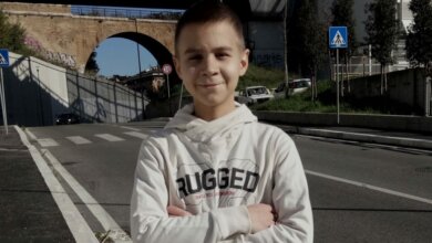 "Стал Ангелом": после 10 лет борьбы с болезнью умер Ваня Красножон, которому помогали "всем миром" | Корабелов.ИНФО