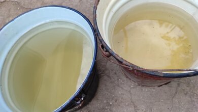 «Мутная, воняет тиной», - жители Корабельного жалуются на воду из-под крана | Корабелов.ИНФО image 1