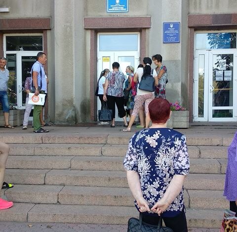 "Легче было колбасу добыть в годы перестройки, чем сейчас справку о составе семьи", - жители Корабельного (фото) | Корабелов.ИНФО image 4