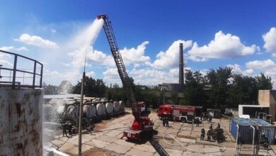 Спасатели в Корабельном районе тренировались тушить пожар на складе нефтепродуктов | Корабелов.ИНФО image 4