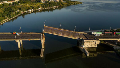 Саморазведение моста: Сенкевич винит дорожников, те - подъемный механизм | Корабелов.ИНФО image 2