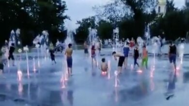 После купания у детей была рвота, — николаевцы винят воду в фонтанах на Соборной площади | Корабелов.ИНФО