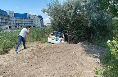 В Коблево полицейский Prius слетел в кювет — пострадал патрульный | Корабелов.ИНФО image 3