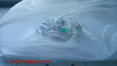 В подъезде дома в Корабельном районе нашли более десятка пустых ампул димедрола | Корабелов.ИНФО