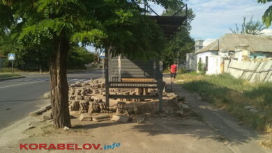 В Николаеве снимают старую целую плитку, чтобы положить новую | Корабелов.ИНФО image 2