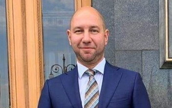 "Ни хрена вообще Гайду не сделал. Лучше бы был Ильюк", - жители Корабельного о работе нардепа за год (опрос) | Корабелов.ИНФО