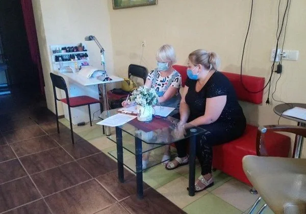 У Корабельному районі провели рейди по "стихійникам" та перукарням | Корабелов.ИНФО