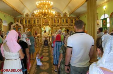 "Бог живе в кожній людині": в Корабельному святкували Яблучний Спас (відео) | Корабелов.ИНФО image 4