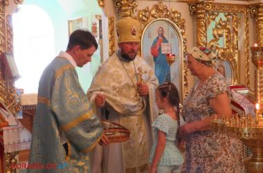 "Бог живе в кожній людині": в Корабельному святкували Яблучний Спас (відео) | Корабелов.ИНФО image 7