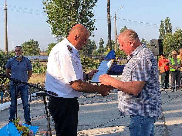 З вітаннями та нагородами: на ДП "СК "Ольвія" відбулися урочисті збори до Державних свят | Корабелов.ИНФО image 7