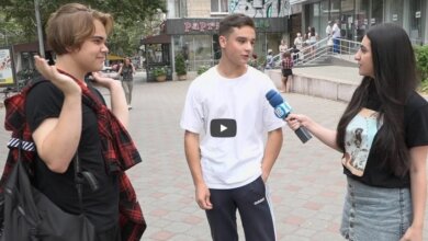 Николаевцы поделились мнением о праздновании Дня Независимости Украины (видео) | Корабелов.ИНФО