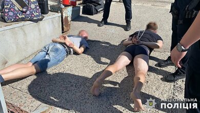 На Николаевщине задержаны вооруженные мужчины, которые захватили завод (видео) | Корабелов.ИНФО