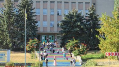 Родители - за забором... Самый необычный День знаний в школах Корабельного (Фото) | Корабелов.ИНФО image 11