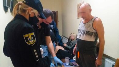 В Николаеве полиция нашла сауну с проститутками (видео) | Корабелов.ИНФО