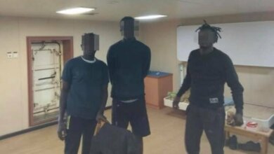 В порт НГЗ прибыло судно с нелегальными мигрантами ️из Гвинеи | Корабелов.ИНФО