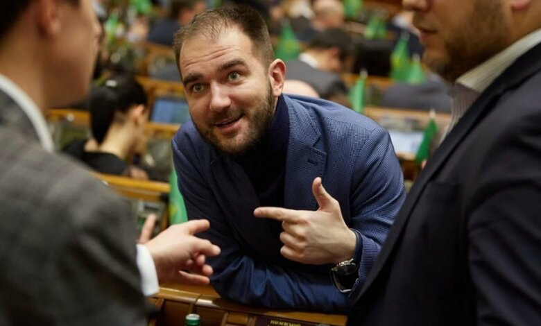 НАБУ опубликовало переговоры нардепа "Слуги народа" о взятке | Корабелов.ИНФО