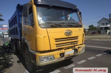 В Корабельном районе самосвал протаранил две легковушки: двое пострадавших, огромная пробка | Корабелов.ИНФО image 3