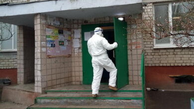 Очаги COVID-19 в Корабельном: заболели три семьи из одного подъезда, сотрудник администрации | Корабелов.ИНФО