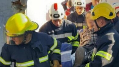 Во время демонтажа киоска в Николаеве бетонная плита упала на рабочего | Корабелов.ИНФО