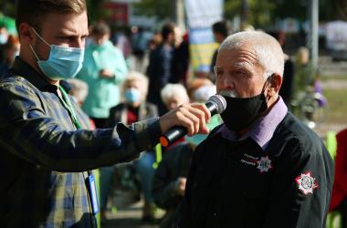 Андрей Коваленко, кандидат в депутаты от партии «Слуга Народа» продолжает знакомиться с жителями родного Корабельного | Корабелов.ИНФО image 4