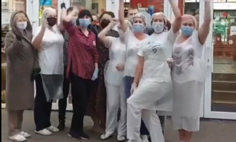 «Нам нужна работа! В Николаеве работники ресторанного бизнеса призывают на митинг против карантина (видео) | Корабелов.ИНФО