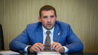 Николаевской мэрии не нравится, что в полиции «перебили» их бизнес выдачи «травматов» | Корабелов.ИНФО