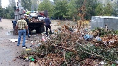 «Поважайте працю людей, що виконують санітарне очищення», - мешканців Корабельного району закликали не утворювати звалища сміття | Корабелов.ИНФО