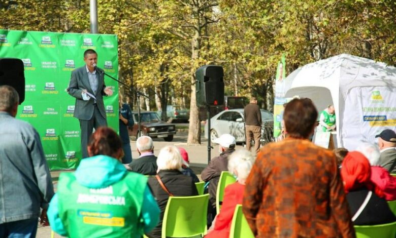 Андрей Коваленко, кандидат в депутаты от партии «Слуга Народа» продолжает знакомиться с жителями родного Корабельного | Корабелов.ИНФО image 3