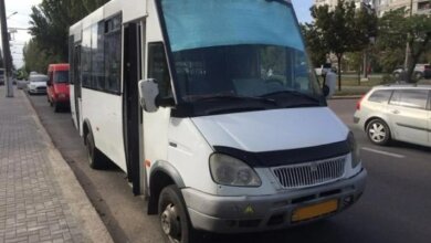 Николаевский «маршрутчик», нарушивший ПДД, ударил по лицу водителя «легковушки» (Видео) | Корабелов.ИНФО