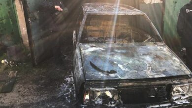 В Корабельном районе горели Mercedes и «ВАЗ» | Корабелов.ИНФО image 1