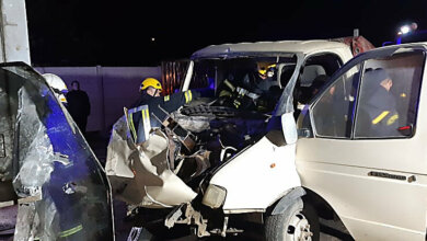 В Витовском районе ночью пьяный на «Газели» врезался в прицеп грузовика | Корабелов.ИНФО